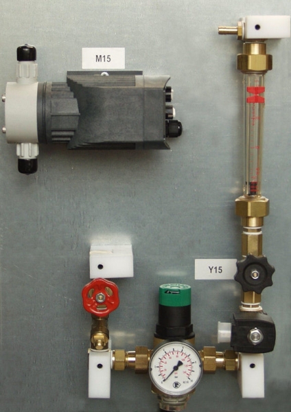 Dosering af vand og compound